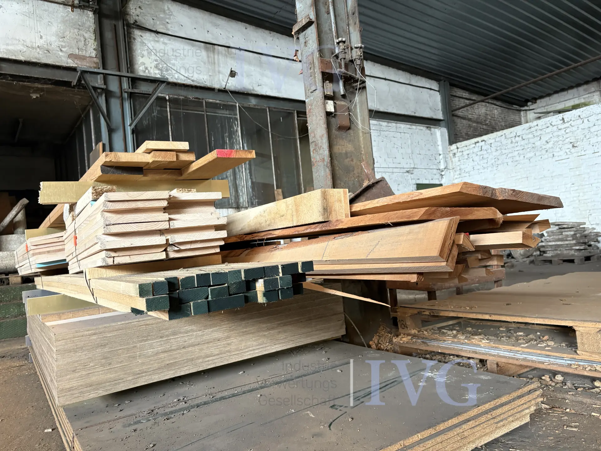 Posten Massivholz